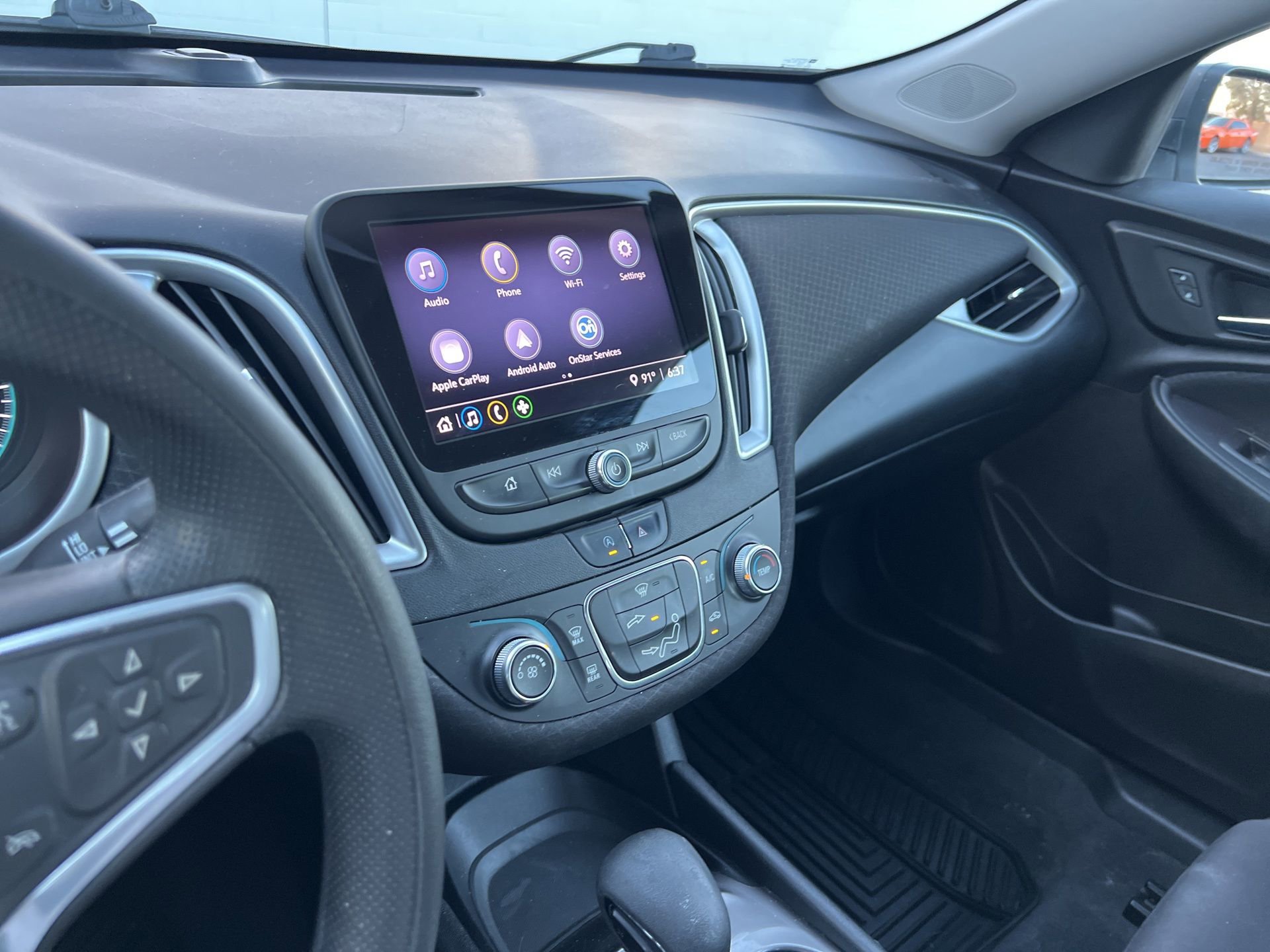 Used 2022 Chevrolet Malibu LS image 30