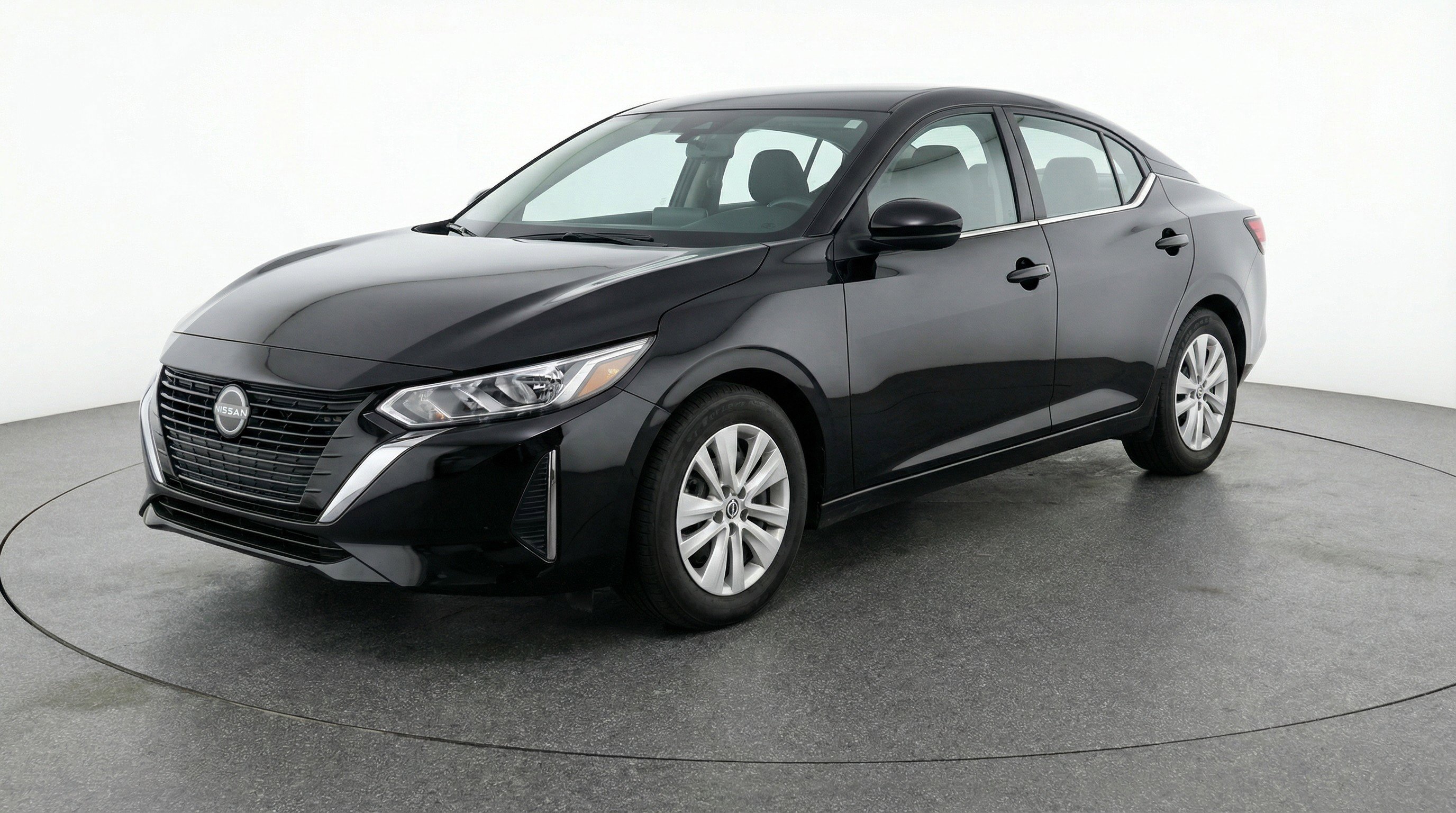 Used 2025 Nissan Sentra S image 3