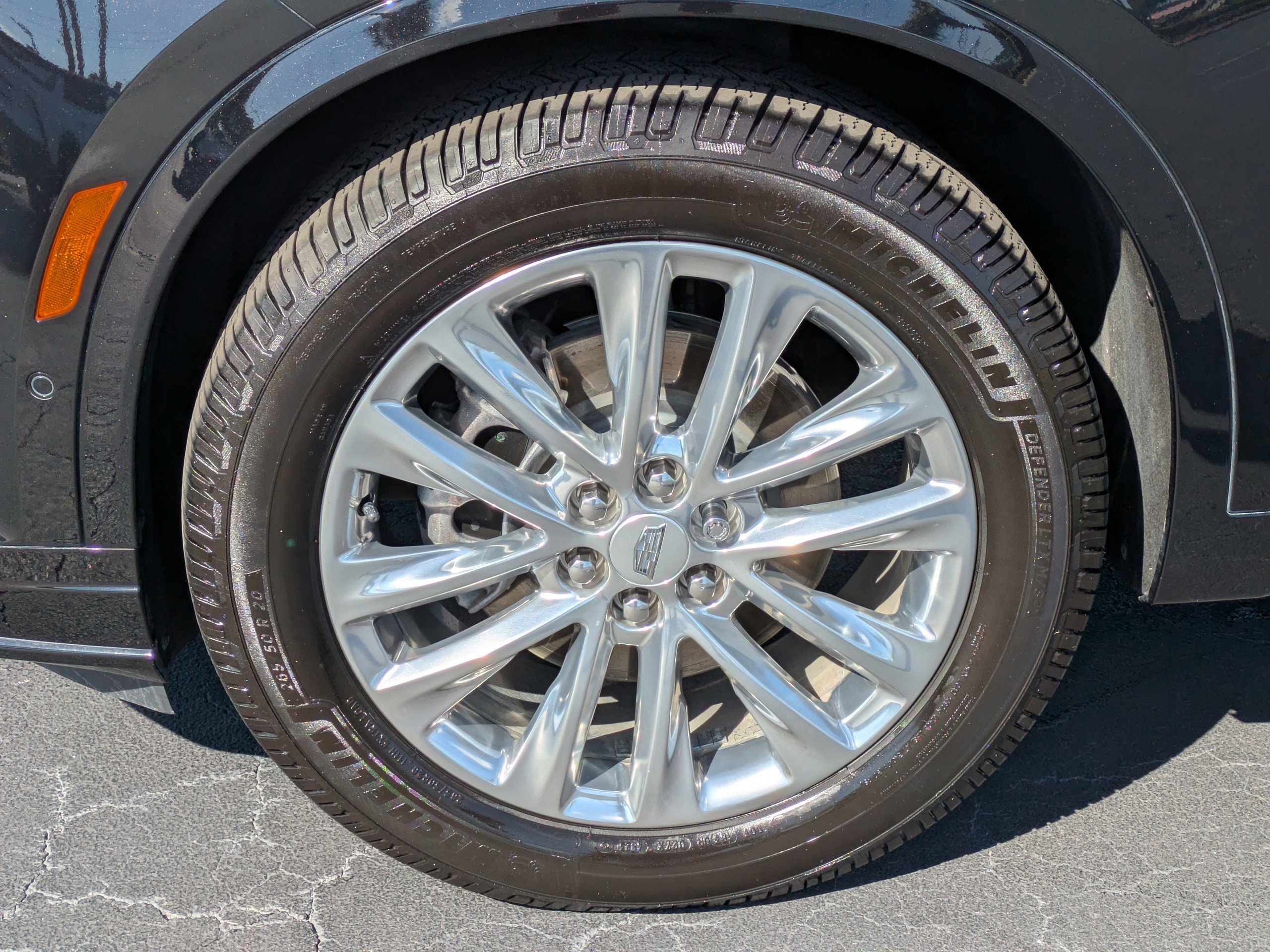 Certified 2023 Cadillac XT6 Premium Luxury w/ Technology Package image 10