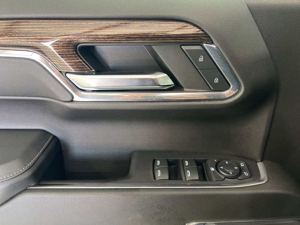 Used 2024 GMC Sierra 1500 Elevation image 20