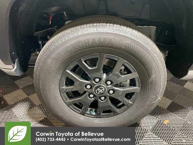 New 2025 Toyota 4Runner SR5 image 23