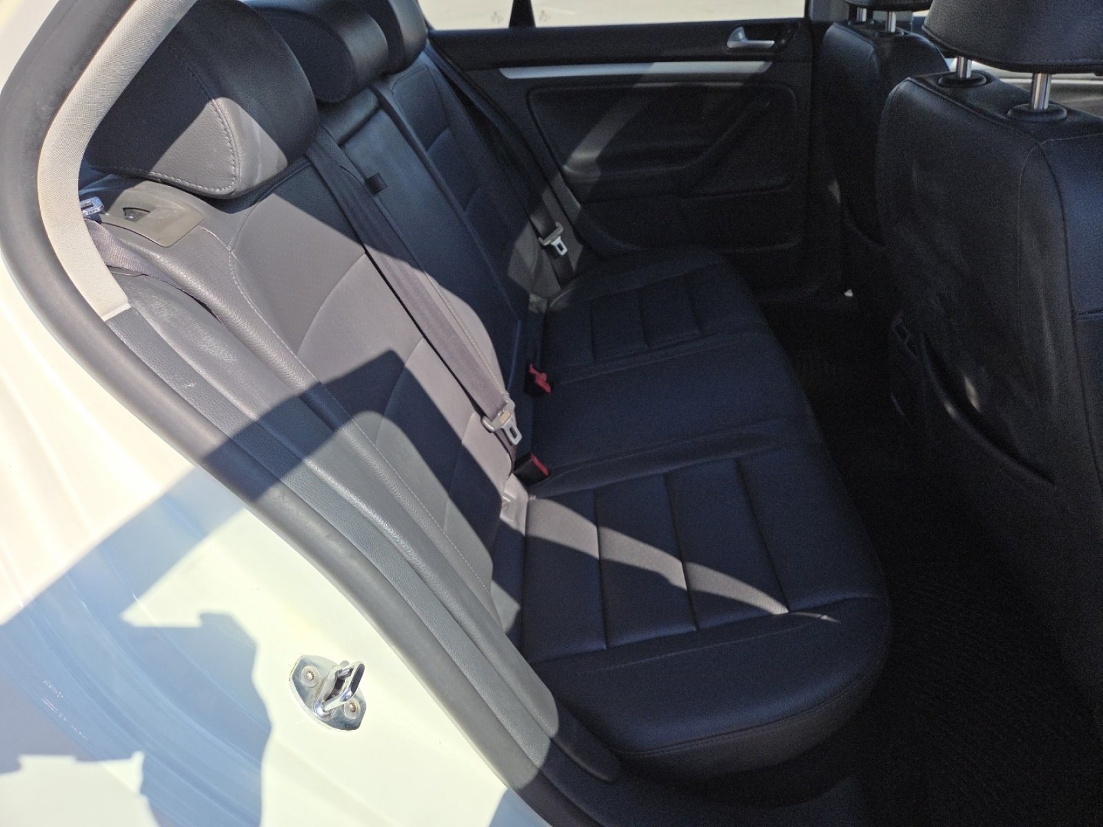 Used 2008 Volkswagen Jetta SE image 17