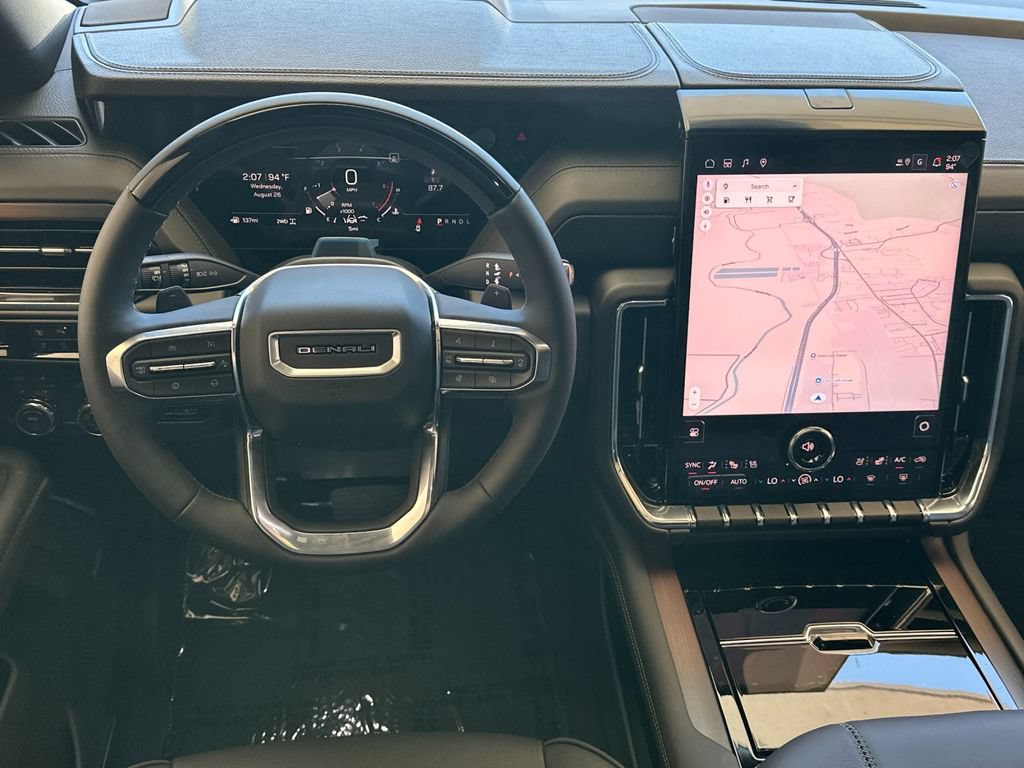 New 2026 GMC Yukon Denali w/ Denali Reserve Package AWD/4WD image 14