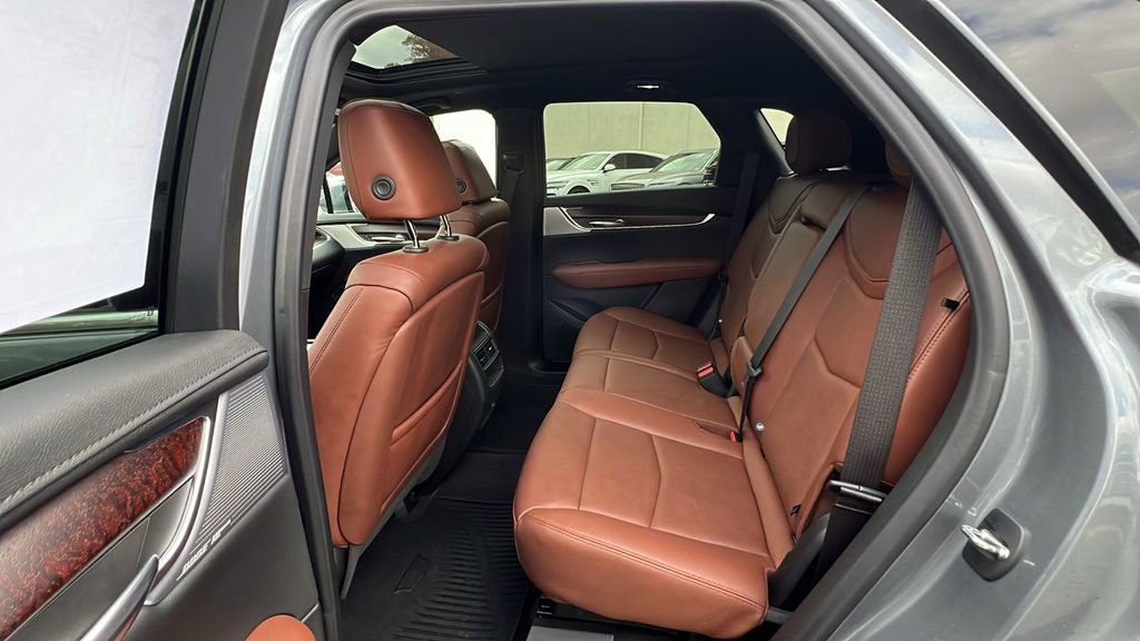 Used 2022 Cadillac XT5 Premium Luxury image 37