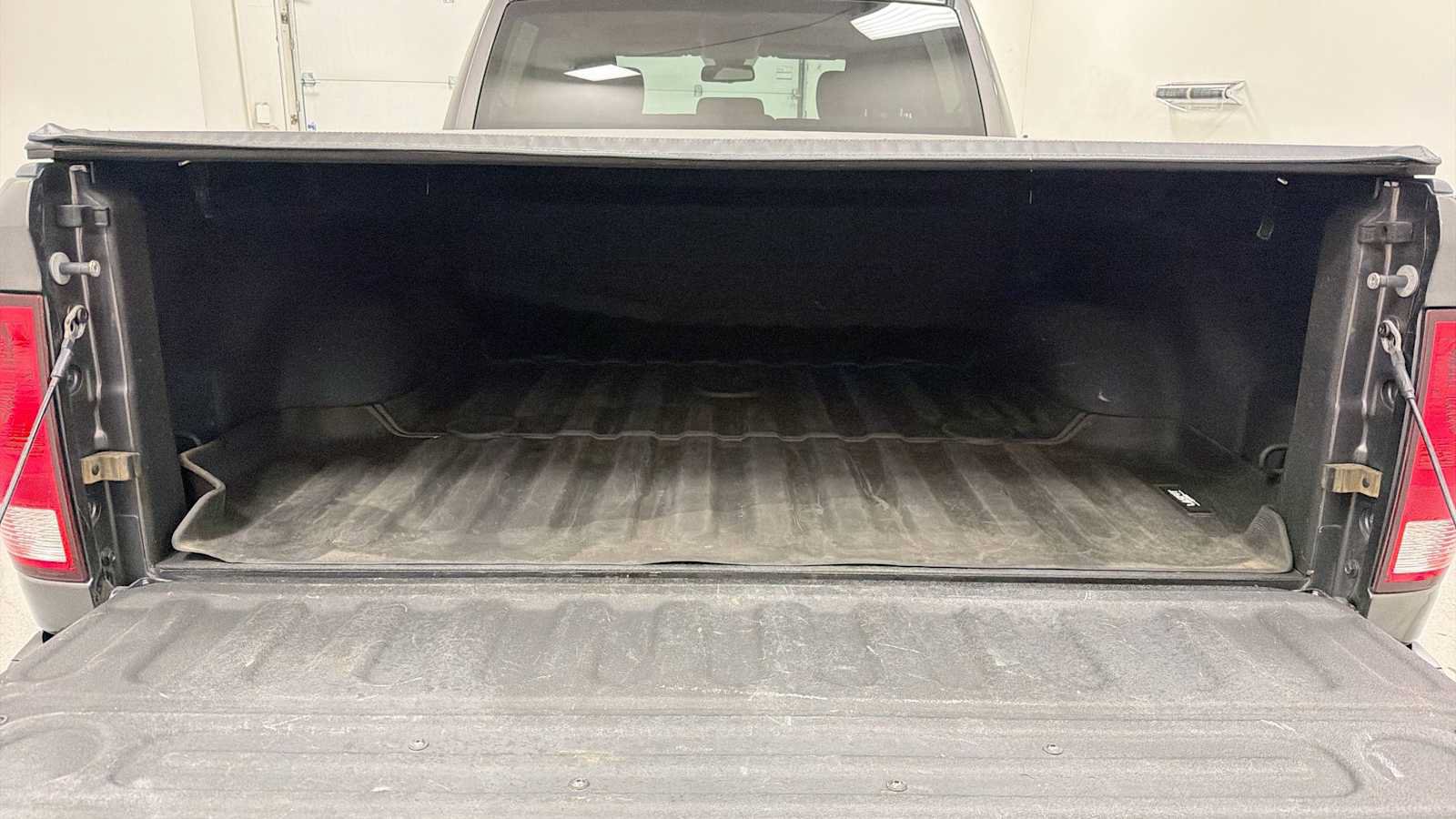 Used 2016 RAM 1500 Tradesman w/ Popular Equipment Group AWD/4WD image 26