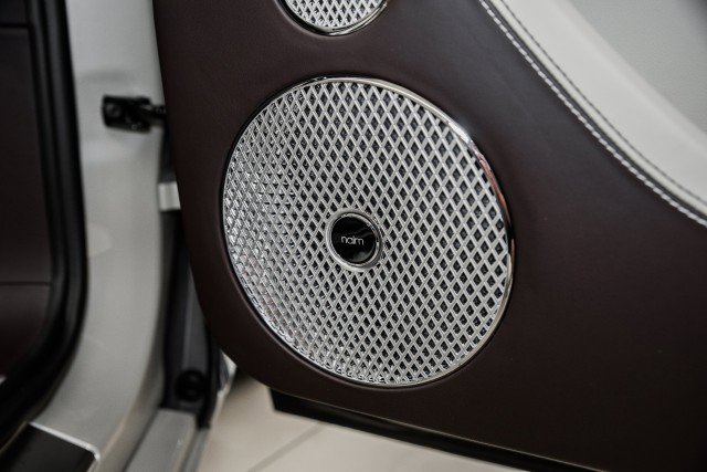 Used 2021 Bentley Continental GT V8 image 16