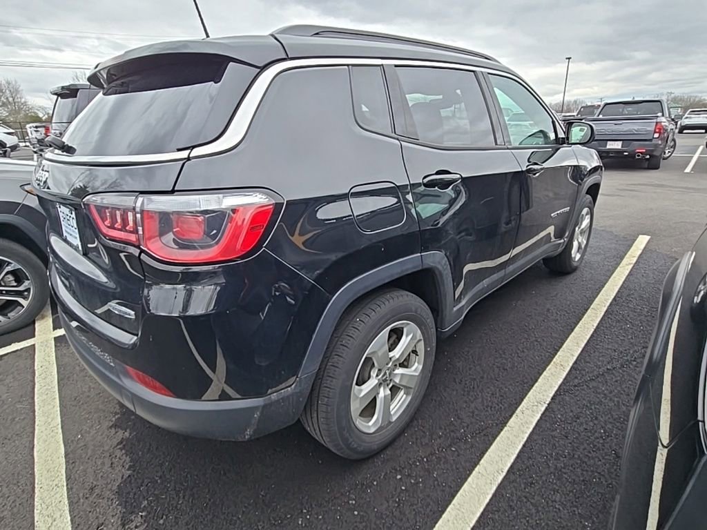 Used 2019 Jeep Compass Latitude w/ Popular Equipment Group image 8