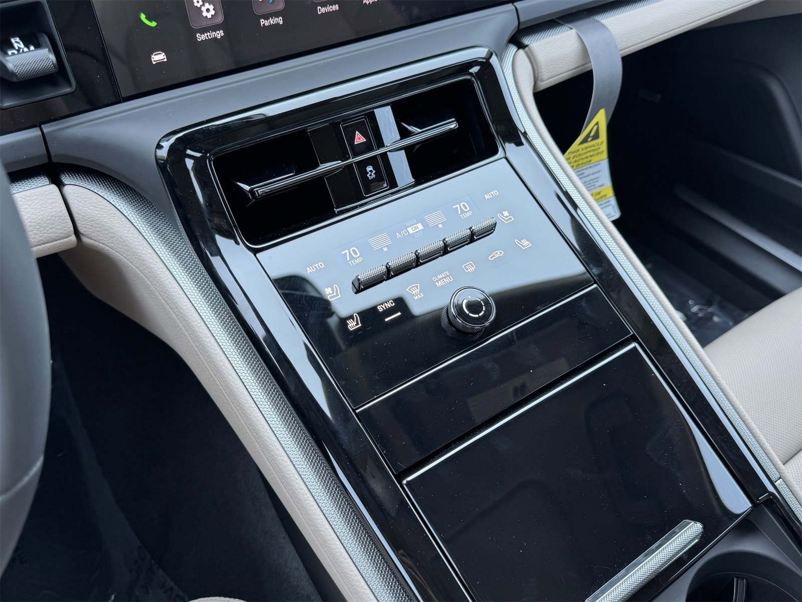 New 2025 Porsche Panamera 4 image 22