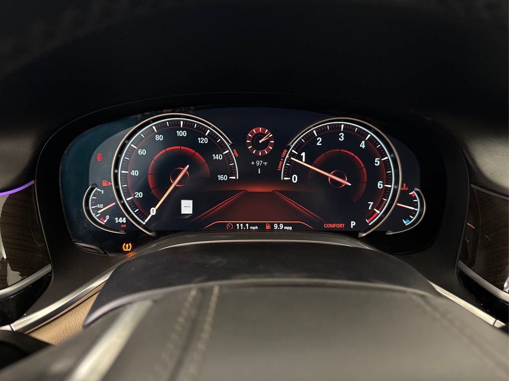 Used 2017 BMW 740i RWD image 38