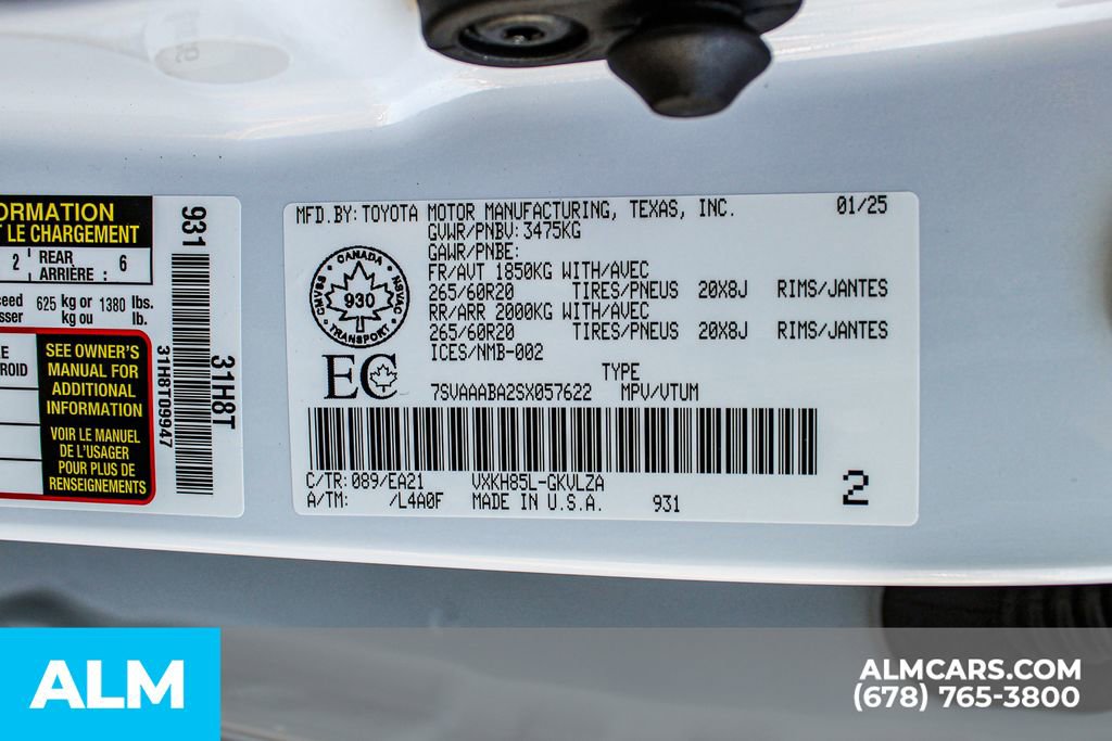 Used 2025 Toyota Sequoia Limited AWD/4WD image 46