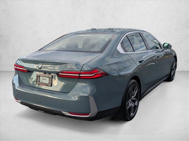 Certified 2026 BMW 530i xDrive AWD/4WD image 5