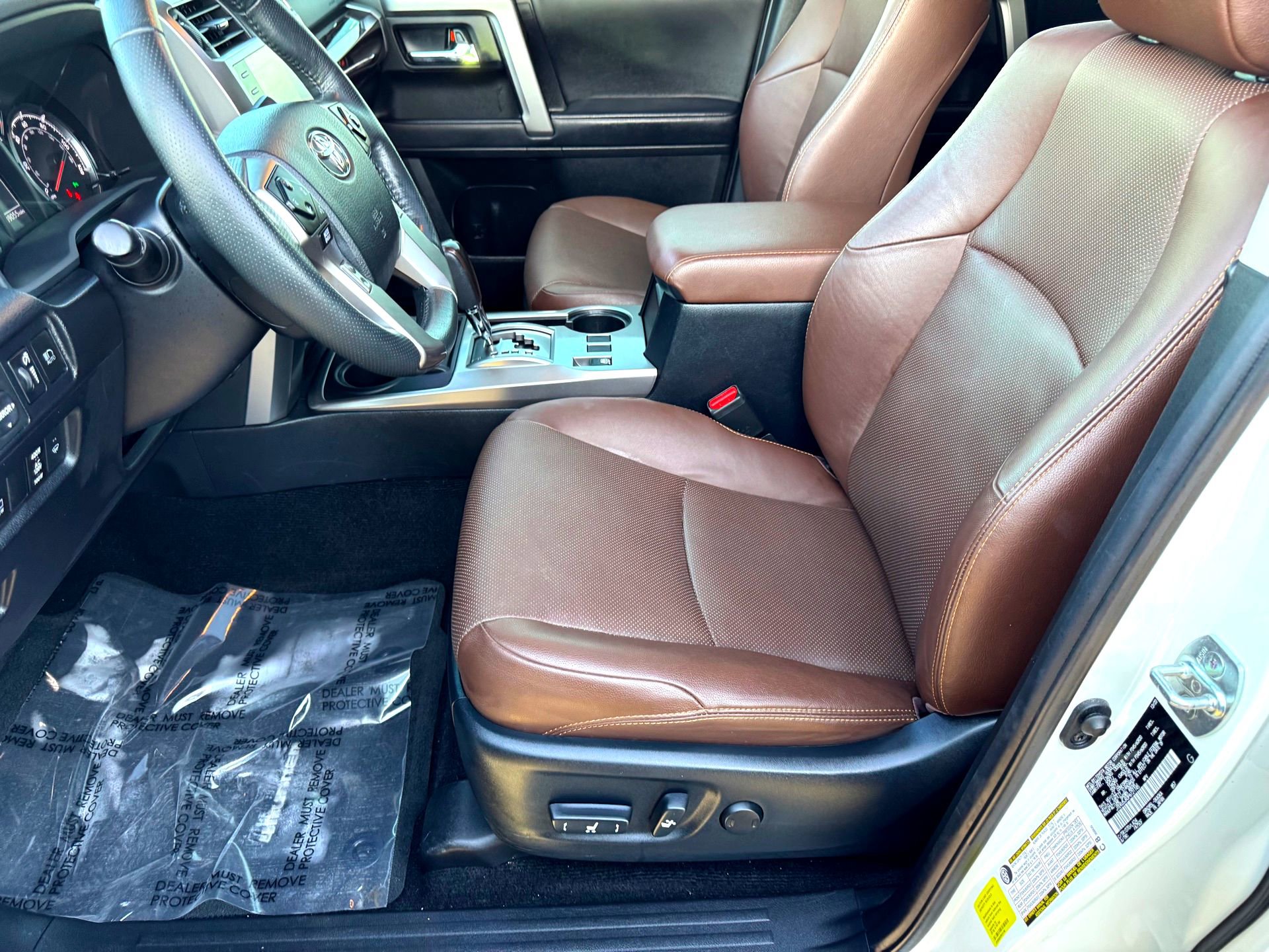 Used 2023 Toyota 4Runner Limited image 12