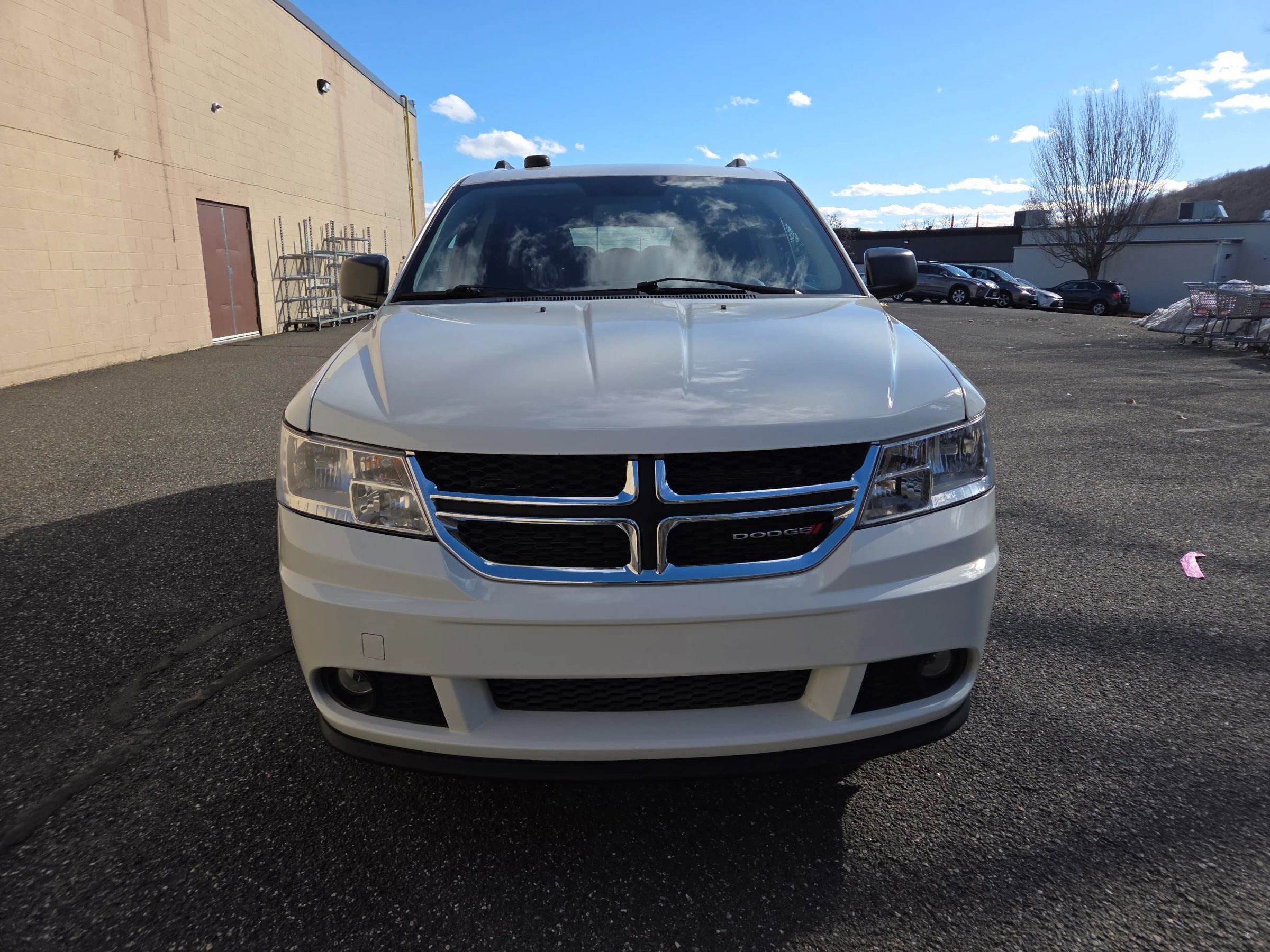 Used 2017 Dodge Journey SE image 3