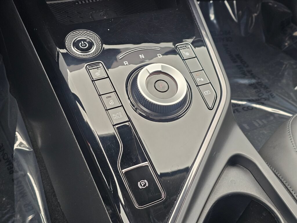 Certified 2023 Kia Niro Wind w/ Wind Preserve Package FWD image 18