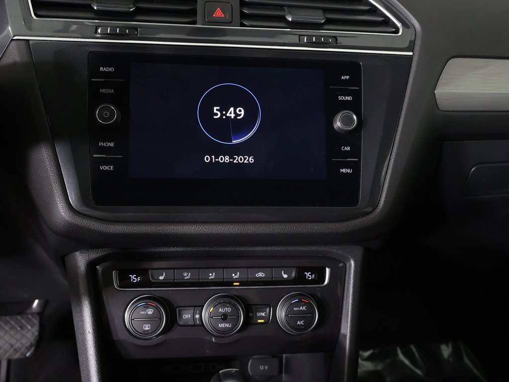 Used 2019 Volkswagen Tiguan SE w/ Panoramic Sunroof Package image 37
