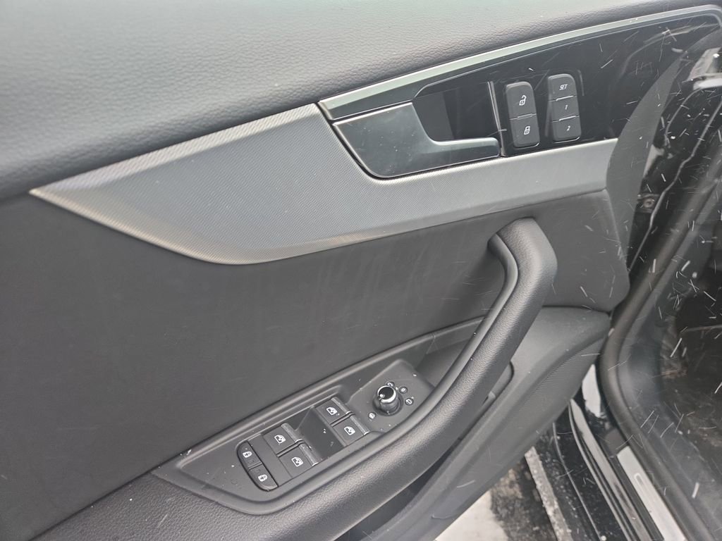 Used 2025 Audi A5 2.0T Premium Plus image 11