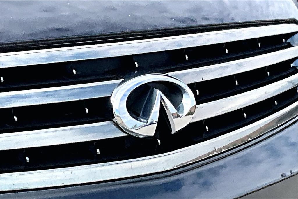 Used 2005 INFINITI G35 x Sedan w/ (P03) Premium Pkg C AWD/4WD image 11