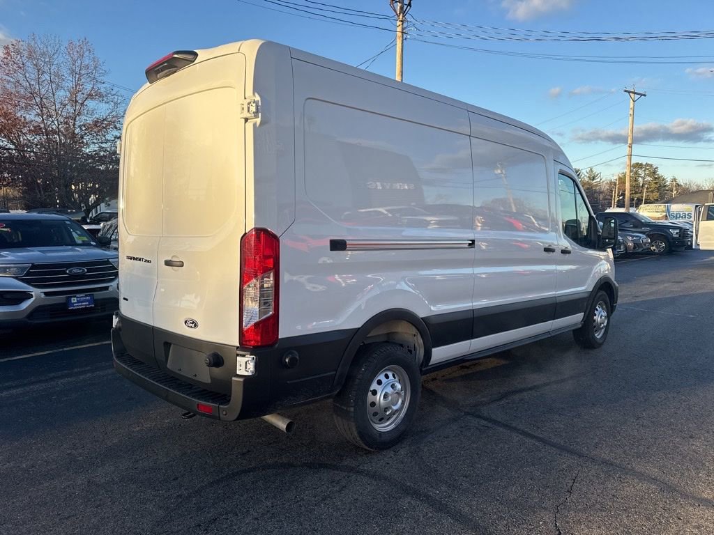 New 2026 Ford Transit 250 148 Medium Roof Extended AWD w/ Exterior Upgrade Package image 7