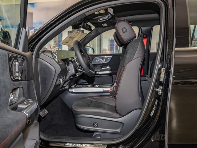 Used 2026 Mercedes-Benz GLB 35 AMG 4MATIC image 20