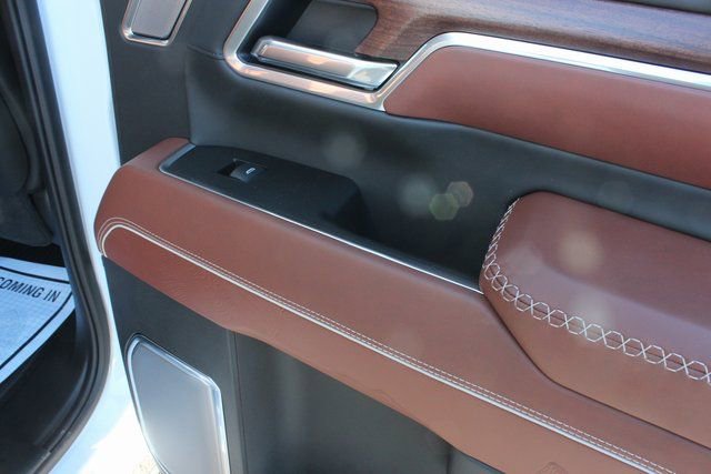 New 2025 GMC Sierra 3500 Denali Ultimate image 34