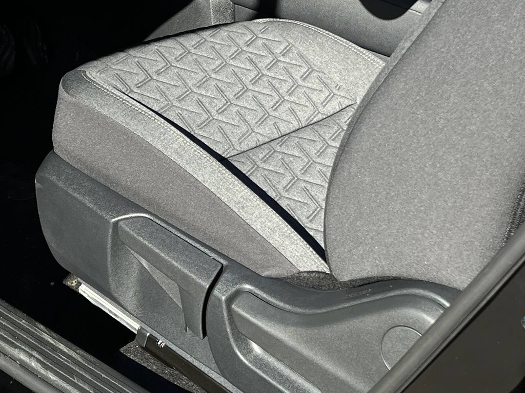 New 2026 Nissan Kicks SV w/ Cold Weather Package AWD/4WD image 8