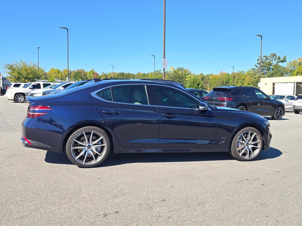 Used 2026 Genesis G70 2.5T RWD image 2