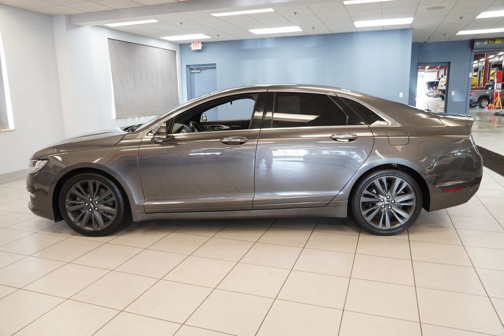 Used 2018 Lincoln MKZ Reserve w/ Technology Package image 2