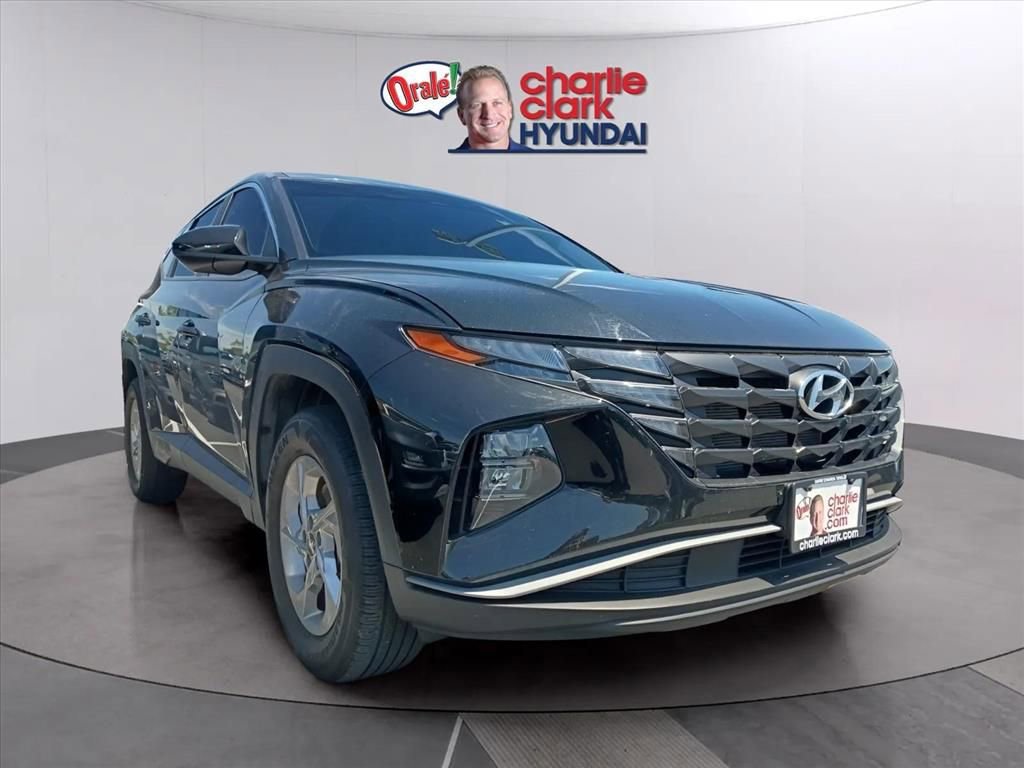 Used 2024 Hyundai Tucson SE AWD/4WD image 4