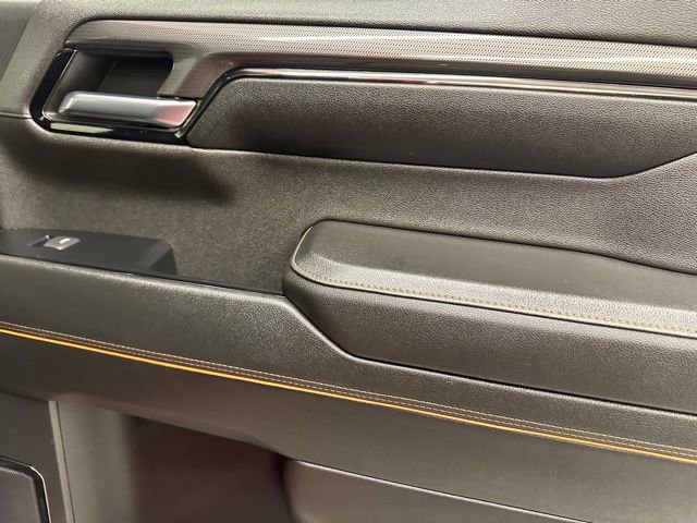 Used 2023 GMC Sierra 1500 AT4 image 17