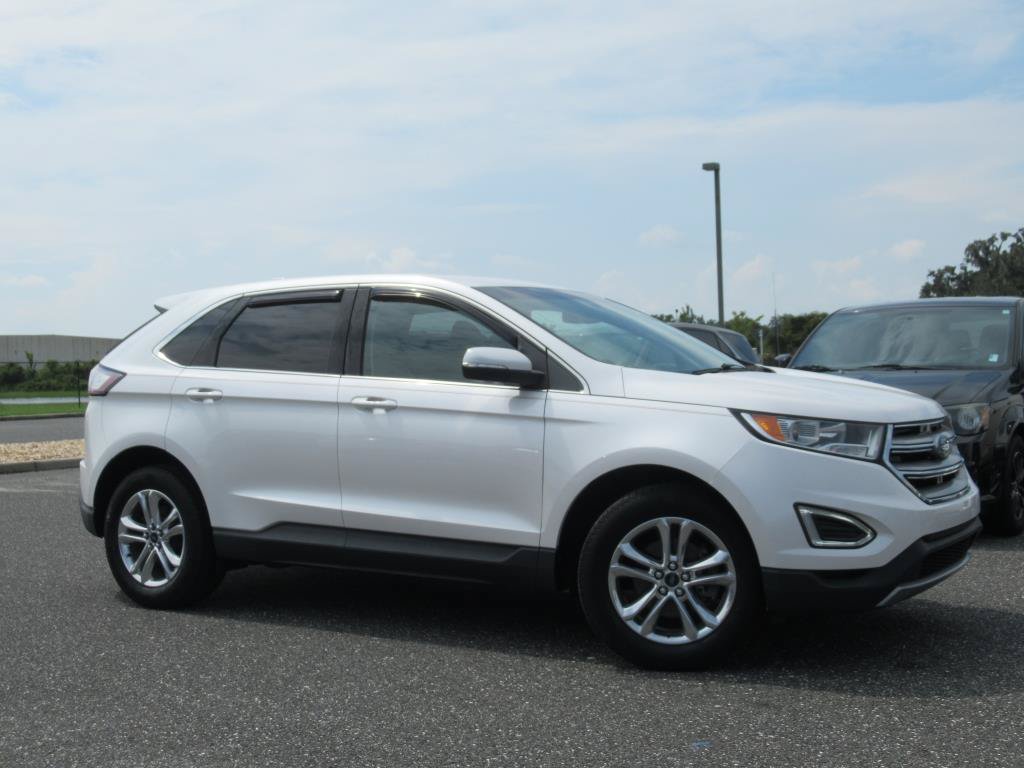 Used 2018 Ford Edge SEL w/ Equipment Group 201A FWD image 2