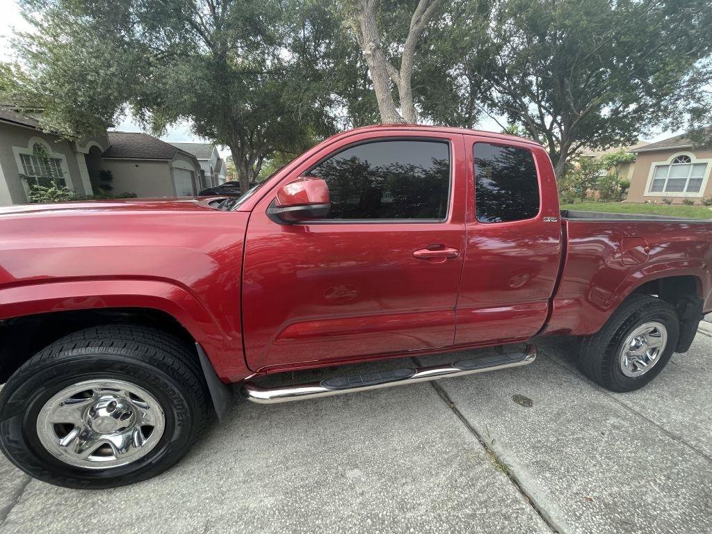 Used 2017 Toyota Tacoma SR5 RWD image 21