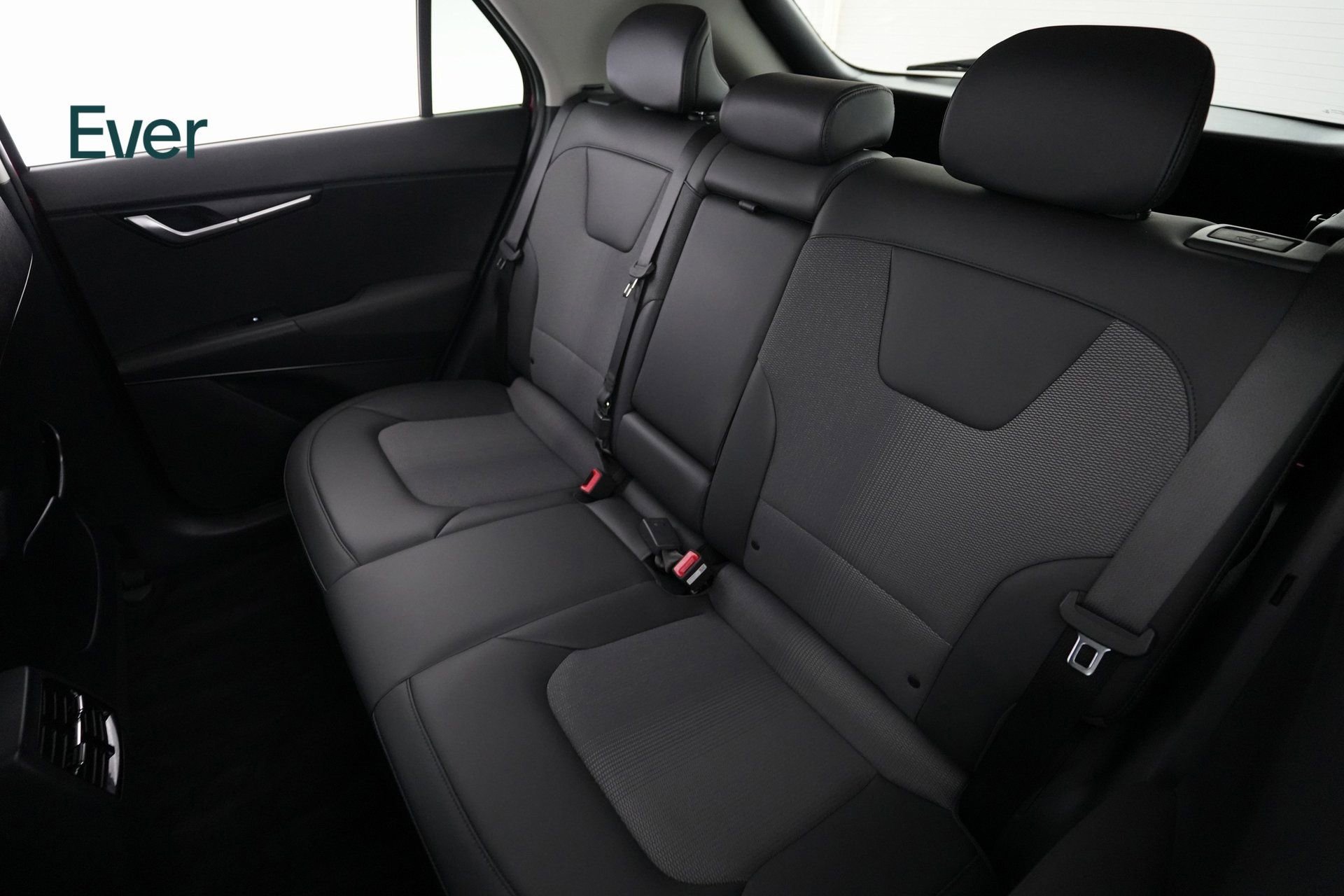 Used 2025 Kia Niro Wind image 10