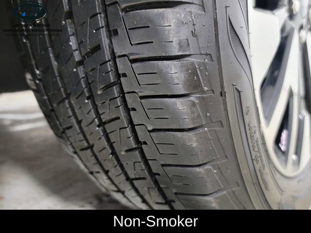 Certified 2020 Ford Escape SE Sport image 11