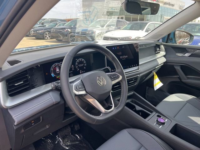 New 2026 Volkswagen Tiguan SE AWD/4WD image 12
