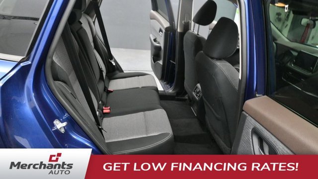 Used 2023 Nissan Rogue SV AWD/4WD image 17