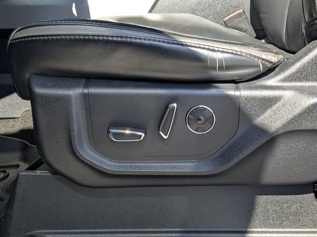 Used 2019 Ford F250 Platinum w/ Platinum Ultimate Package AWD/4WD image 17