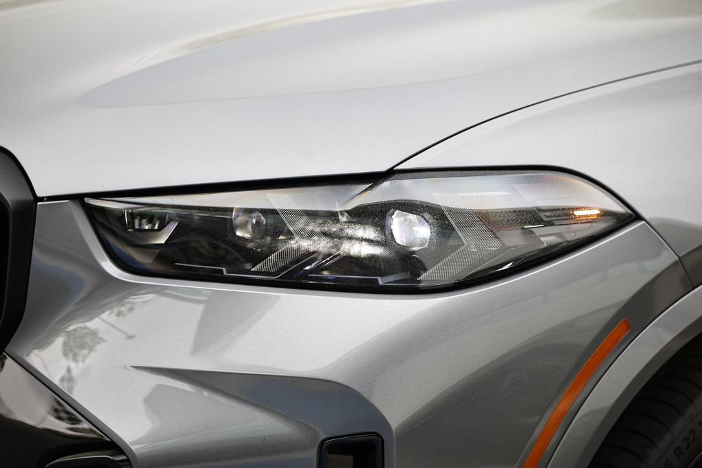 New 2026 BMW X5 xDrive40i w/ M Sport Package image 11