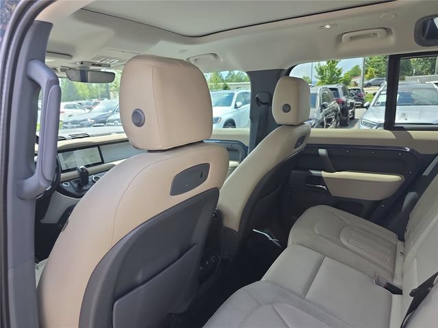 Used 2021 Land Rover Defender 110 S AWD/4WD image 17