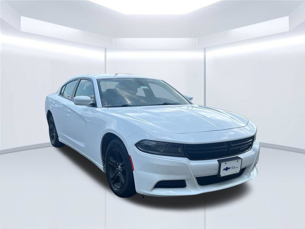 Used 2022 Dodge Charger SXT RWD image 8