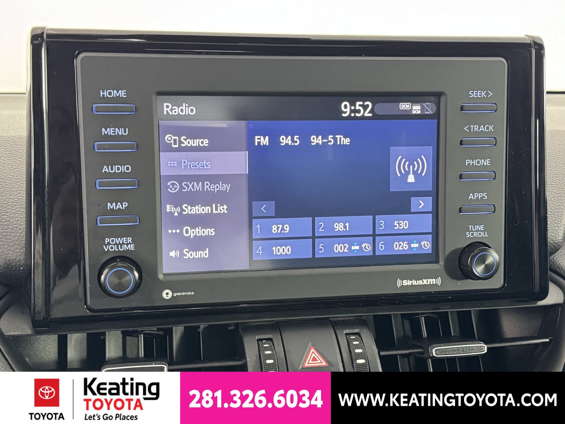 Used 2022 Toyota RAV4 XLE Premium FWD image 23