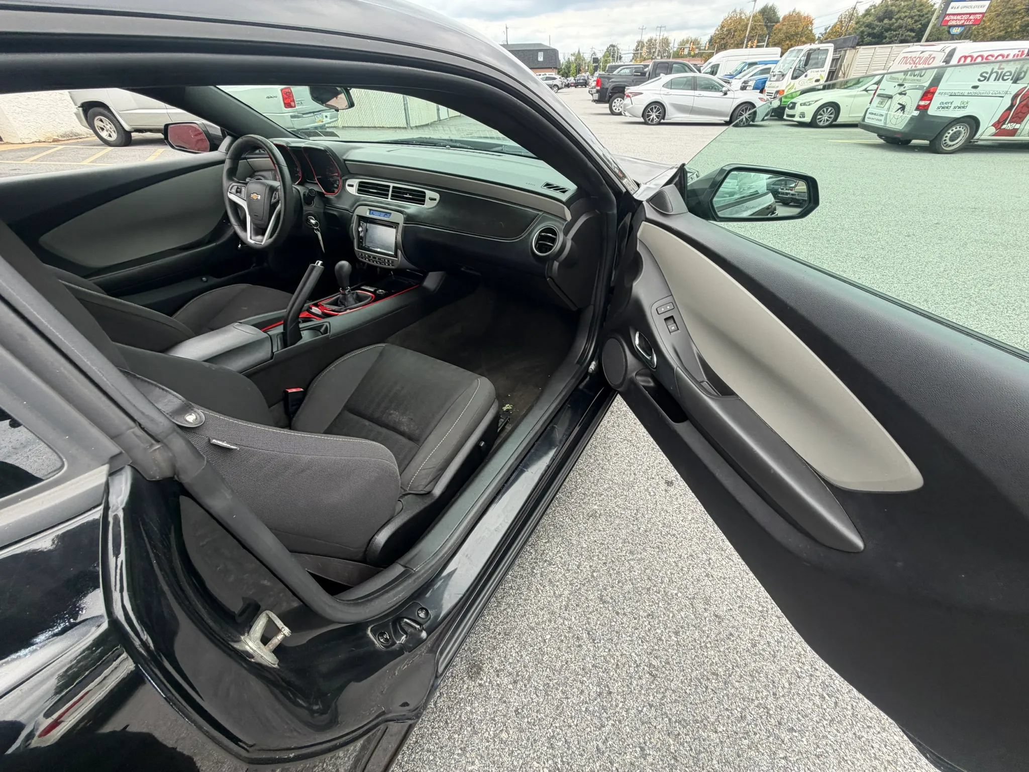 Used 2014 Chevrolet Camaro LS RWD image 31