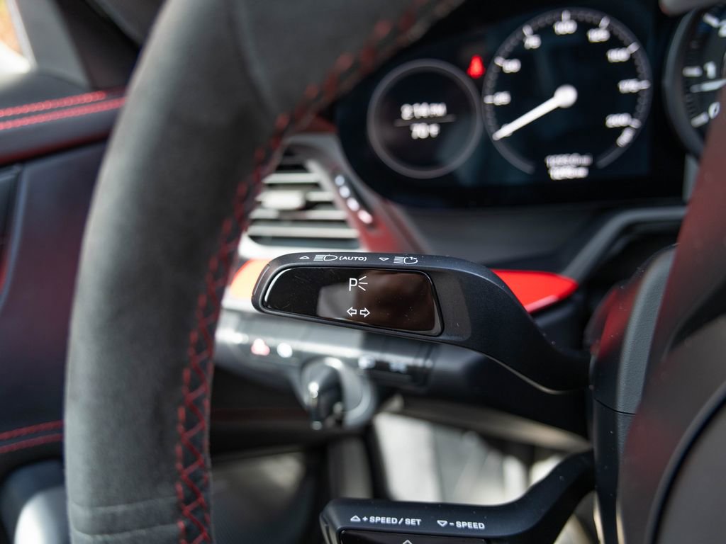 Used 2024 Porsche 911 Carrera 4 GTS AWD/4WD image 9