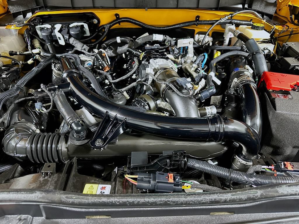 Certified 2021 Ford Bronco Wildtrak AWD/4WD image 24