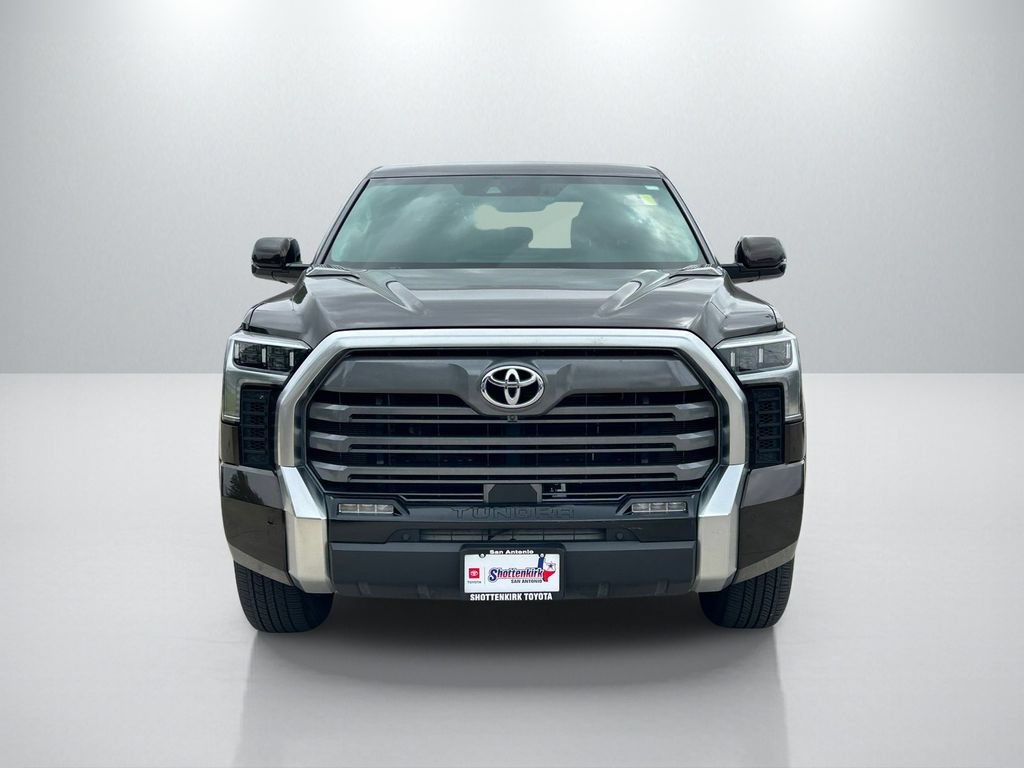 Used 2024 Toyota Tundra Limited AWD/4WD image 2