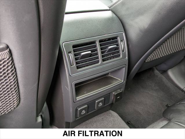 Used 2024 Jaguar F-PACE R-Dynamic S image 29