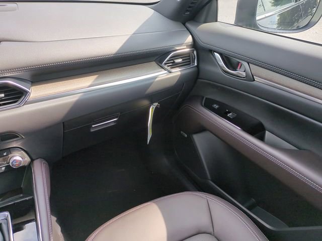 New 2025 MAZDA CX-5 Signature image 15