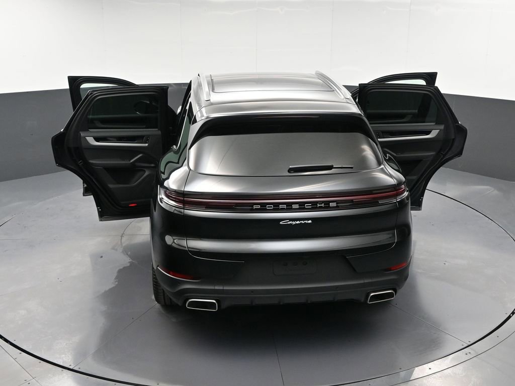 New 2026 Porsche Cayenne image 34