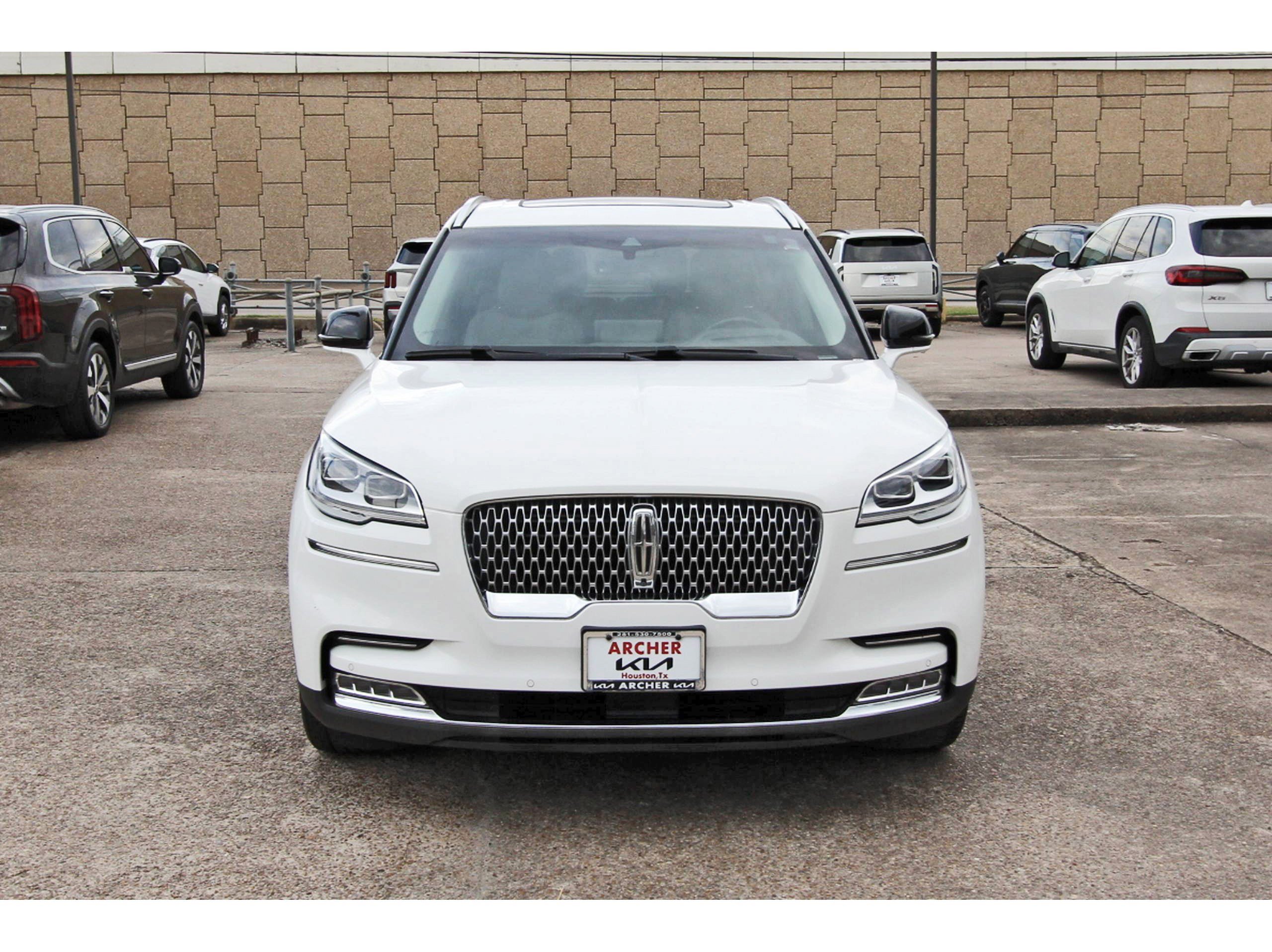 Used 2022 Lincoln Aviator Reserve w/ Equipment Group 201A RWD video 2