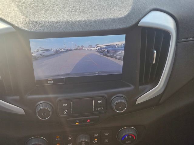 Used 2022 GMC Terrain SLE w/ Driver Convenience Package image 22