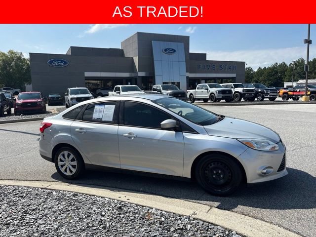 Used 2012 Ford Focus SE FWD image 1
